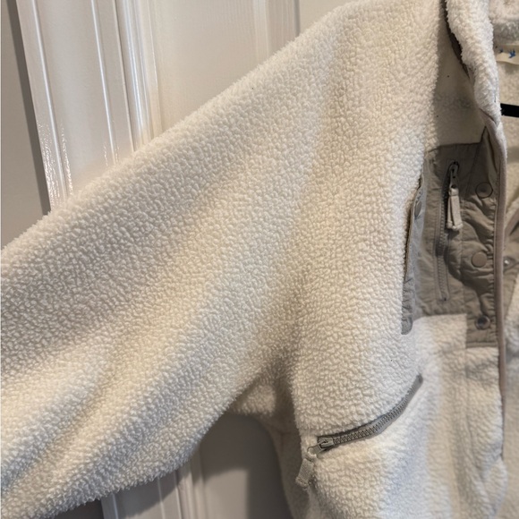 Her Entire Name Says Grace Ivory Sherpa Jacket with Gray Accents Size L - Picture 6 of 16